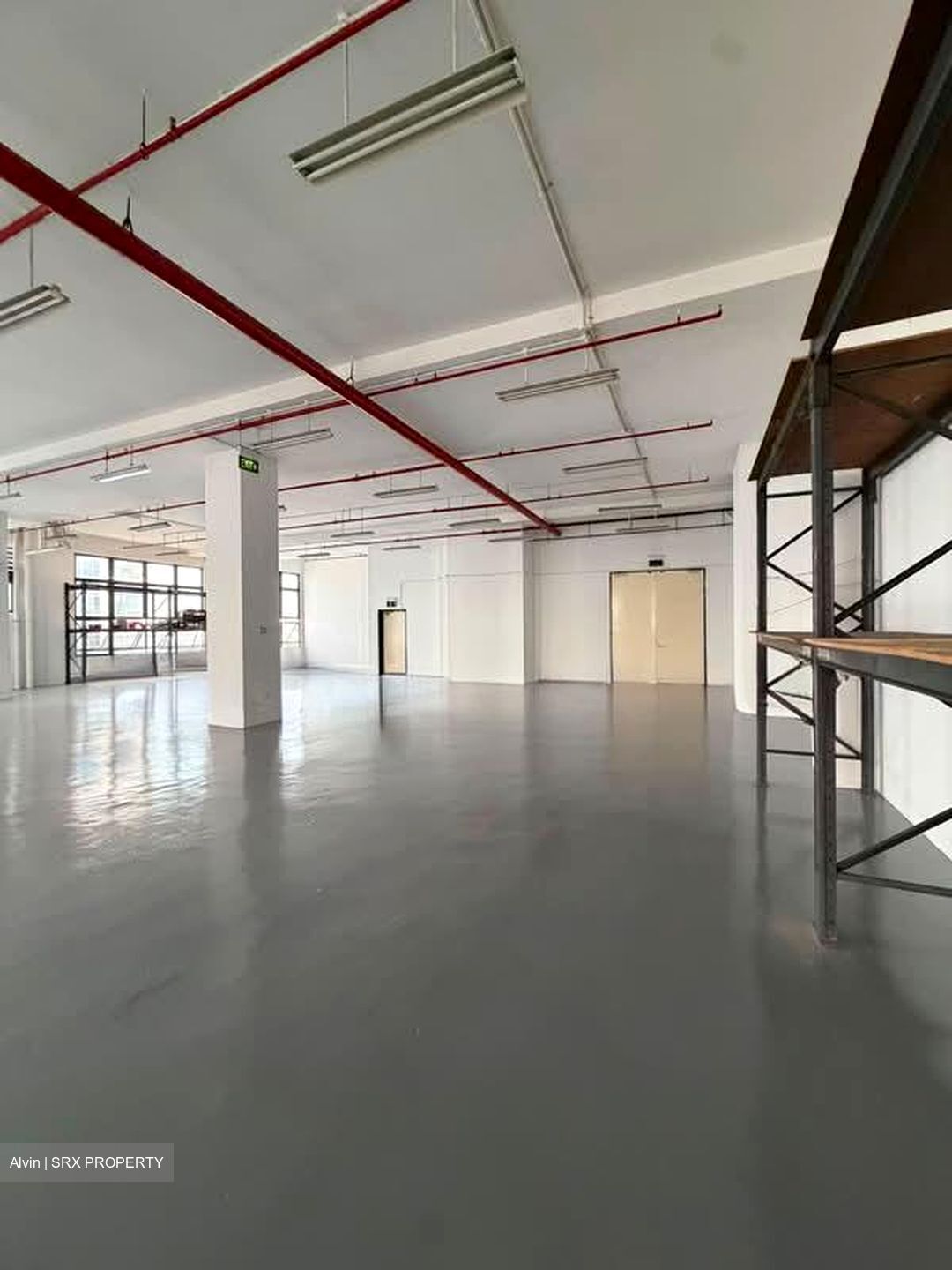 Csi Distribution Centre (D19), Factory #600654041